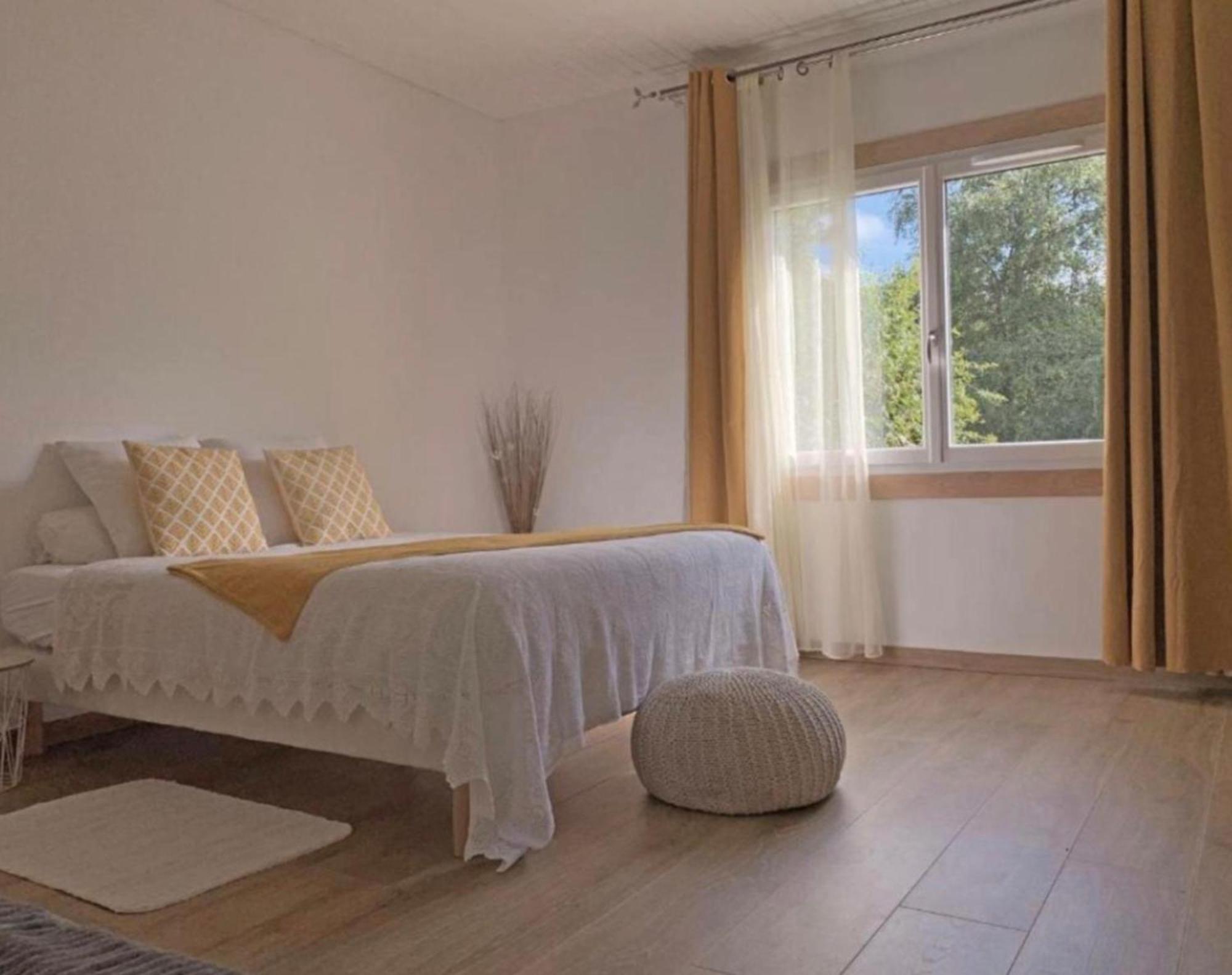 Hotel Les Tables Aux Vaches Raviege La Salvetat-sur-Agout Exteriér fotografie